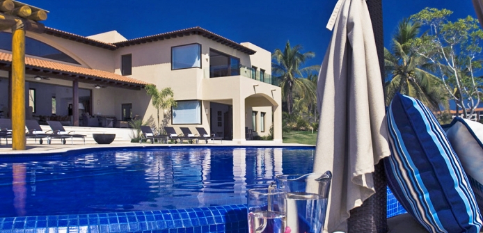 Modern Luxury Golf Villa with Pool in Lagos del Mar - Villa Pool and Exterior