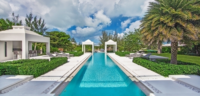 Ultra Modern Luxury Villa in Leeward on Turks and Caicos - Villa Pool and Exterior