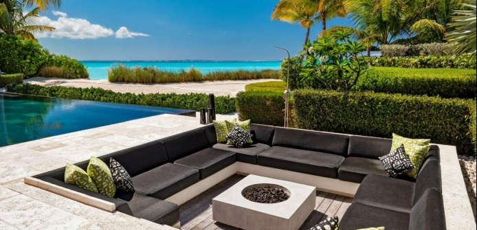 Villa Awa Sprawling Modern Beachfront Villa On The Sand In Turks and Caicos - Thumbnail image